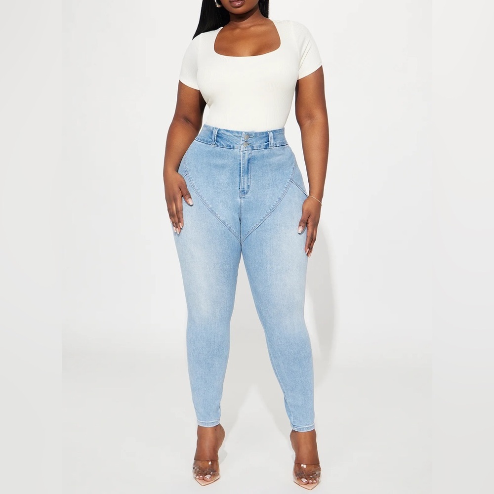 Light Blue High-Waisted Women's Jeans SOLD OUT